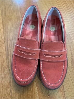 Women’s Suede Penny Loafers - Rust